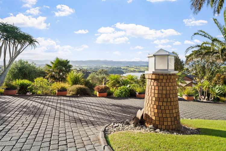 5 Kotare Place Sandspit_29