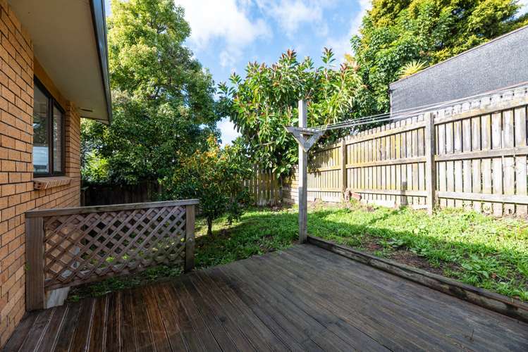 66d Woodglen Road Glen Eden_17