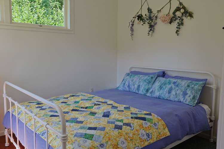 22 Pohue Creek Road Waiomu_13