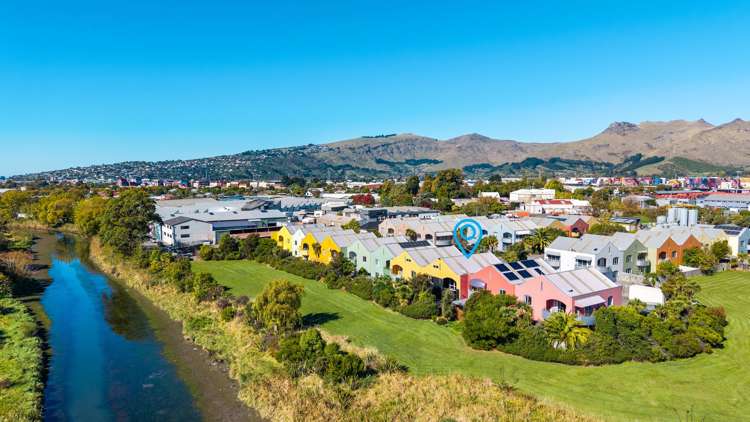 10 Thackers Quay Woolston_22