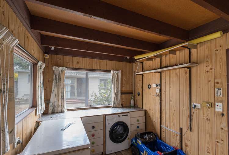 3 Marsden Road Stoke_17