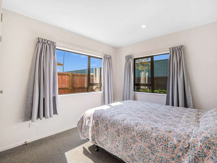 80a Shakespeare Road Waltham_12