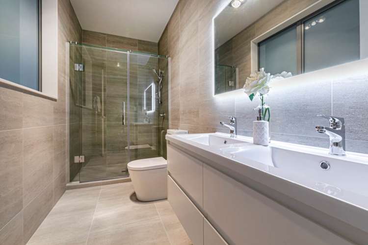 87 Argent Lane Wainui_12