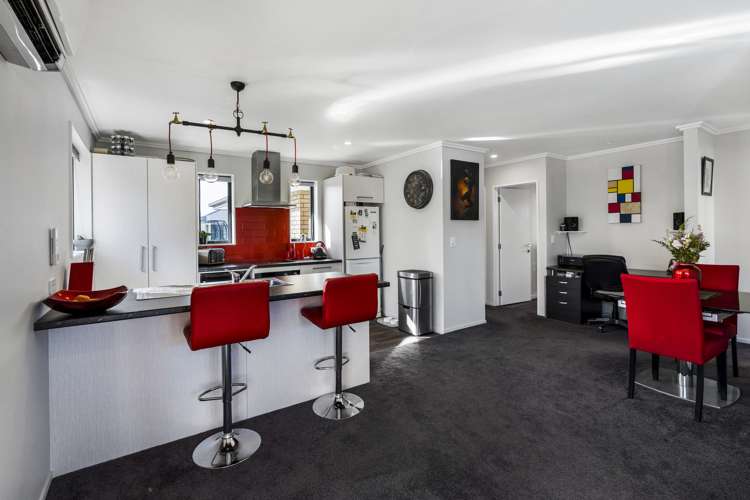 17 Minerva Crescent Woodend_5