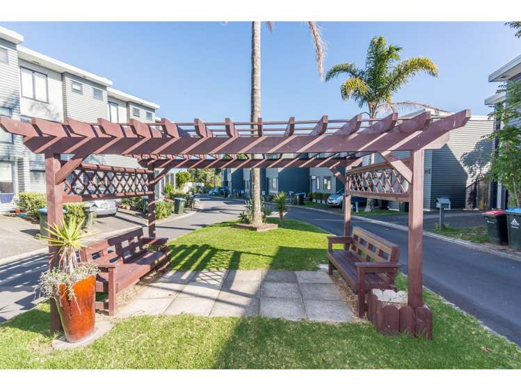 16 Saintly Lane Avondale_12