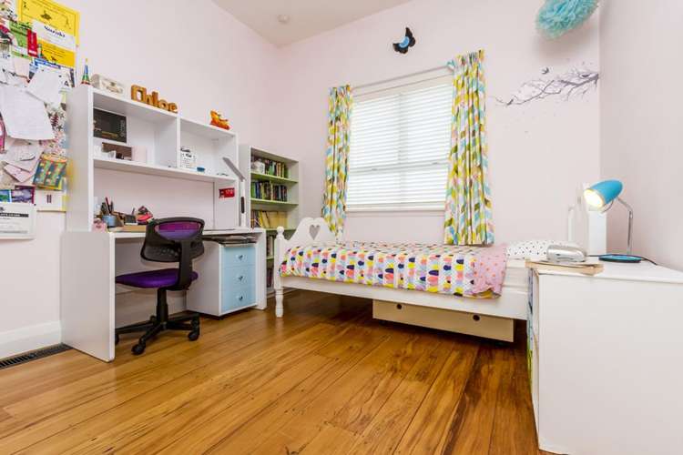 17 Merani Street Narrow Neck_15