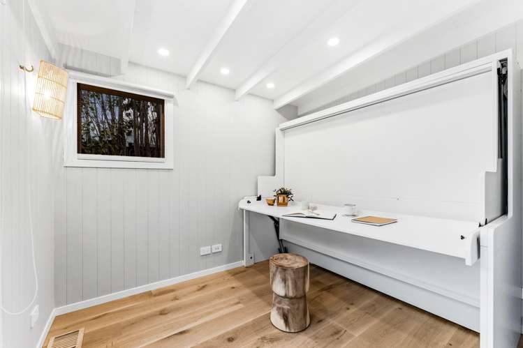  74 Clinton Road Tāwharanui Peninsula_11