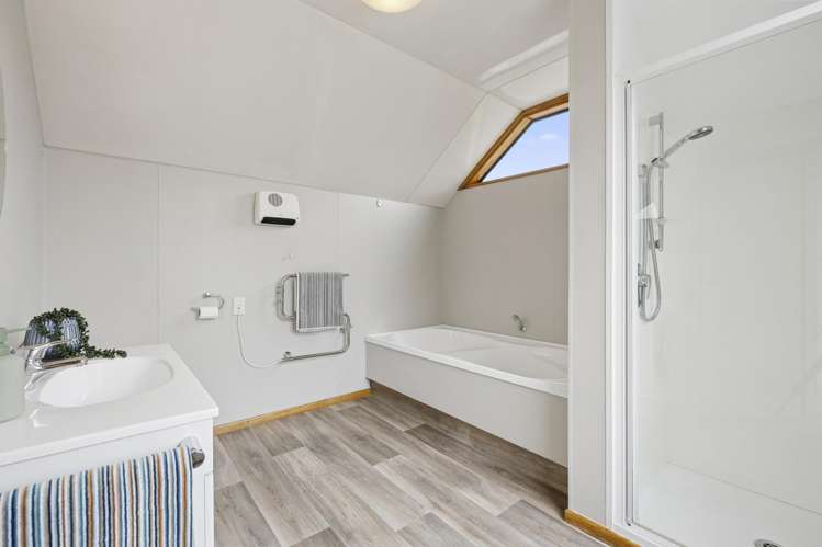 12a Heriot Row Dunedin Central_10