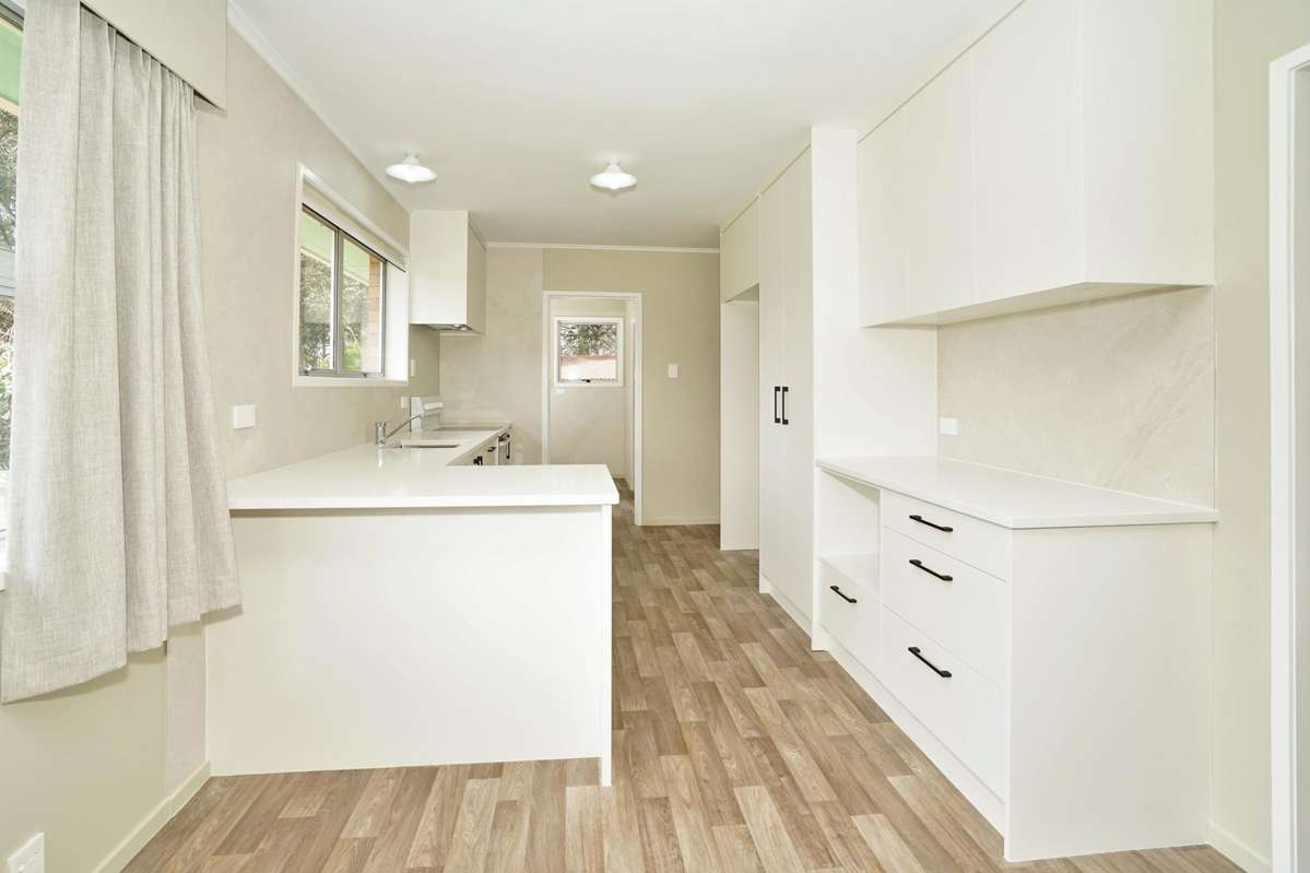 10 Robertson Road_5