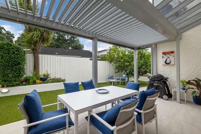 2/14 Sanders Avenue Takapuna_1