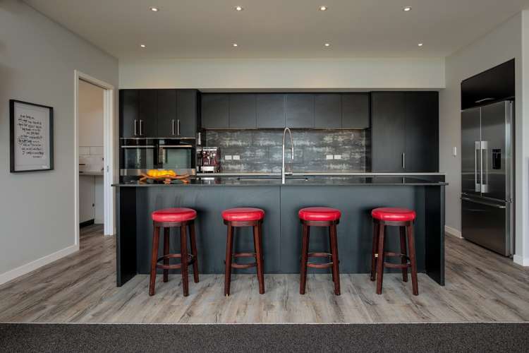 5 Ridgetop Rise Fairhall_9