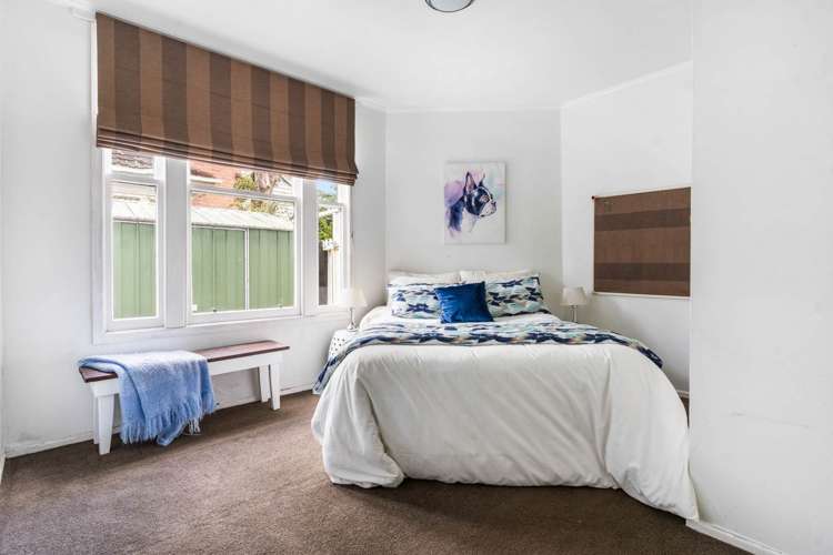 51 Woodward Road Mount Albert_11