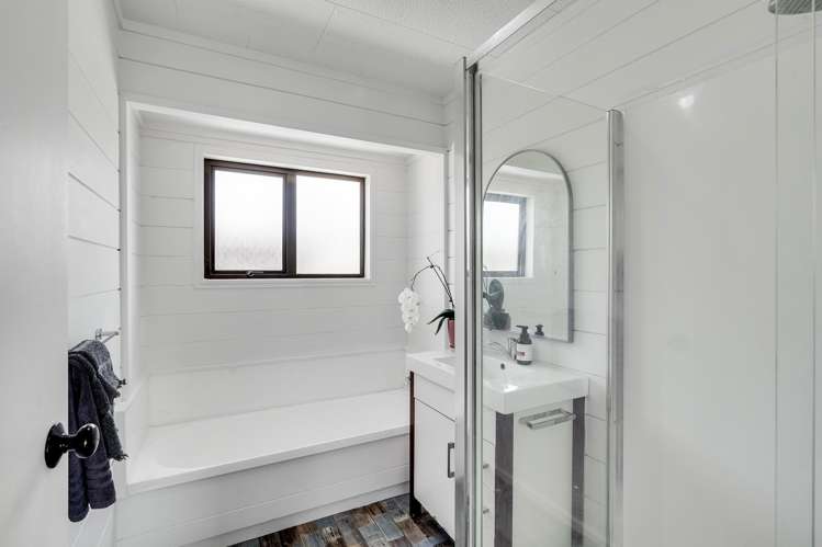 61 Kimihia Road Huntly_17