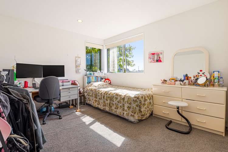 2 Sunshine Boulevard Sunnyvale_14