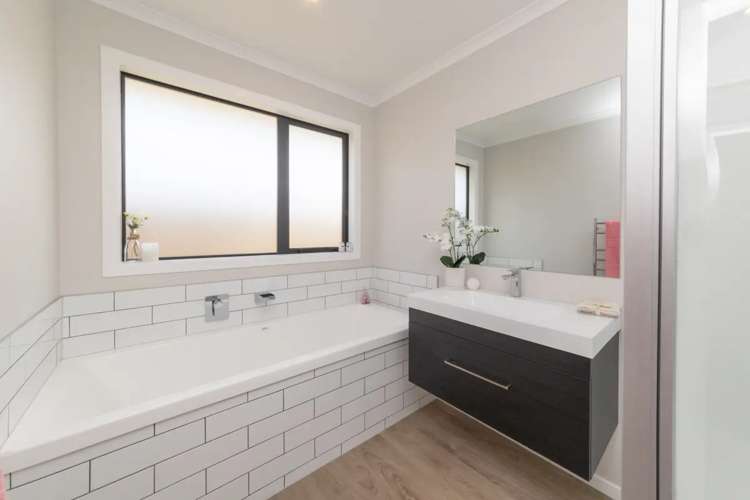 97 Freedom Drive Kelvin Grove_19