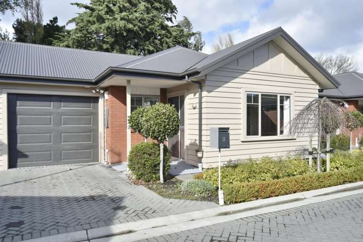 18 Streamside Court Woolston_1