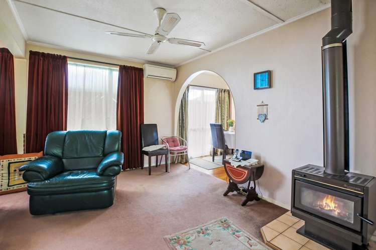 33 Taylor Avenue Paeroa_14