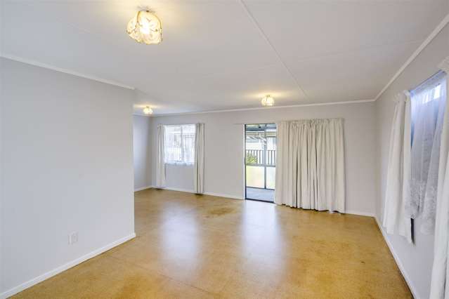 2/32 Spriggs Crescent Greenmeadows_4