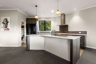 2/2127 Arapuni Road_4