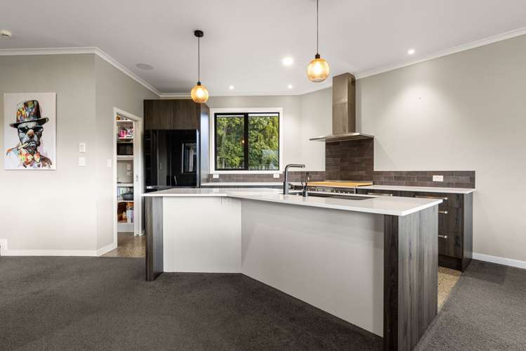 2/2127 Arapuni Road Pukeatua_4