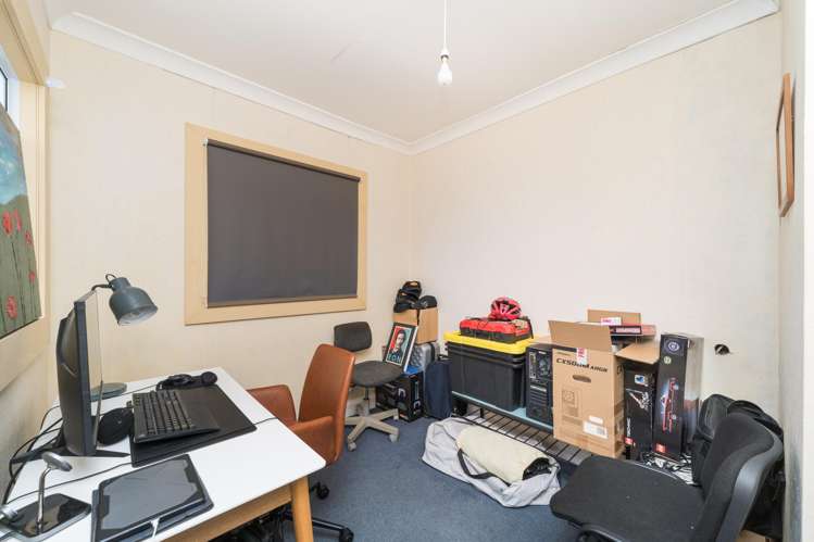 8 Russell Street Palmerston North_12