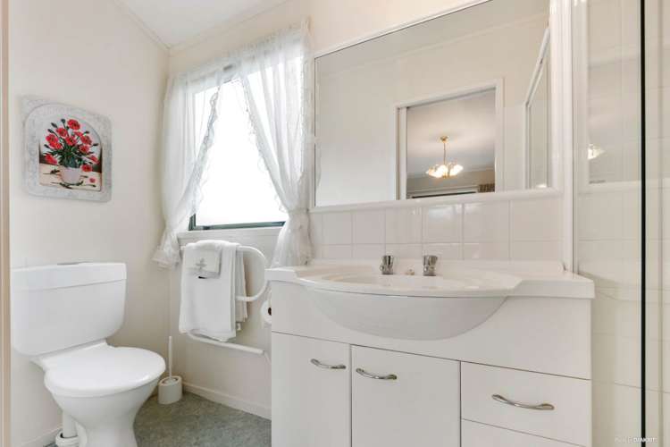 17a Fairleigh Avenue Mount Albert_10