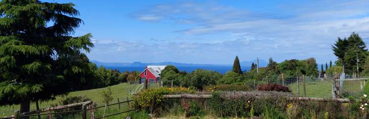 17 Parerohi Grove Kuratau_20