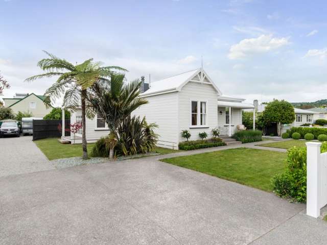 6 Neeve Road Taradale_1