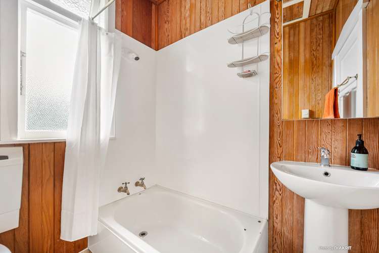 20 Akatea Street Berhampore_10