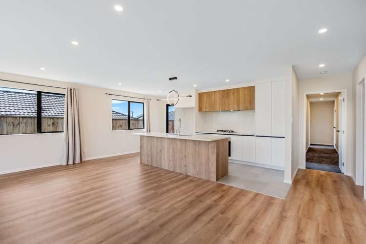 4 Paapka Way Waiuku_3