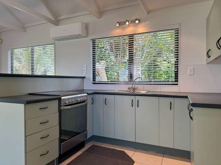 51A South Lynn Road Titirangi_4