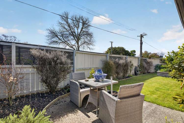 16A Achilles Street Burwood_12