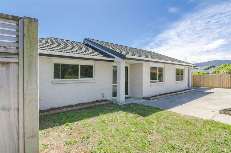 35 Raumati Road Raumati Beach_16