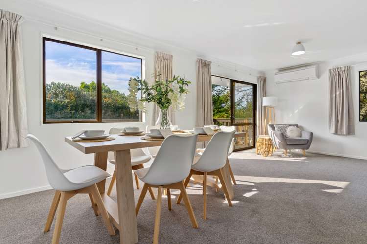 10 Kaimai Place Hairini_12