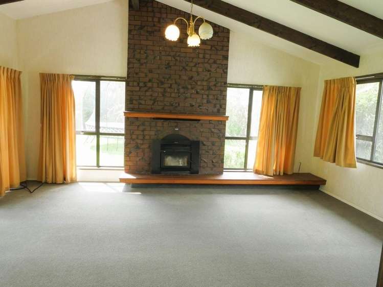 745 Upper Sefton Road Sefton_9