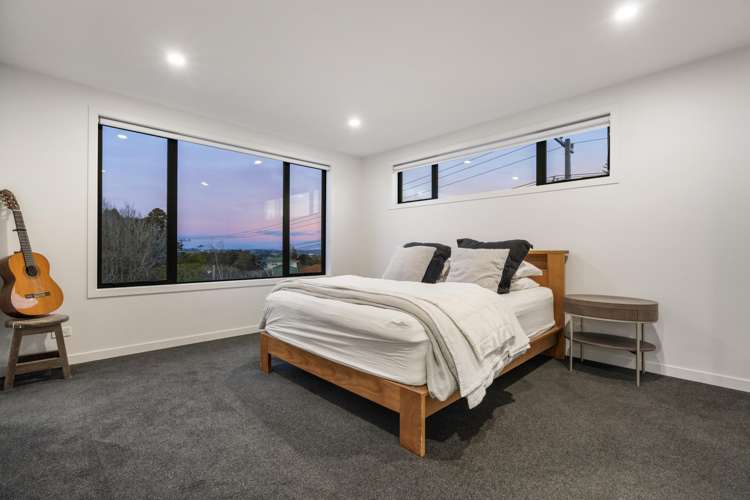 2 Tirimoana Road Te Atatu South_13