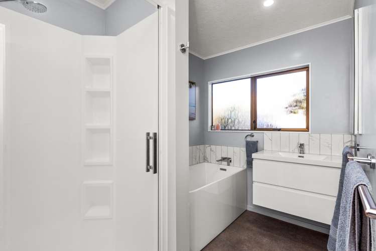 21 Townshend Crescent Greenmeadows_13