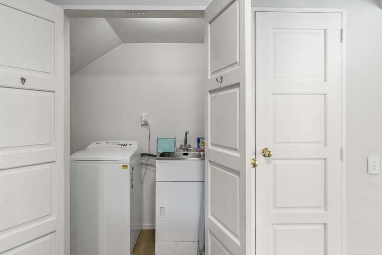 8a Wynyard Crescent Fernhill/Sunshine Bay_10