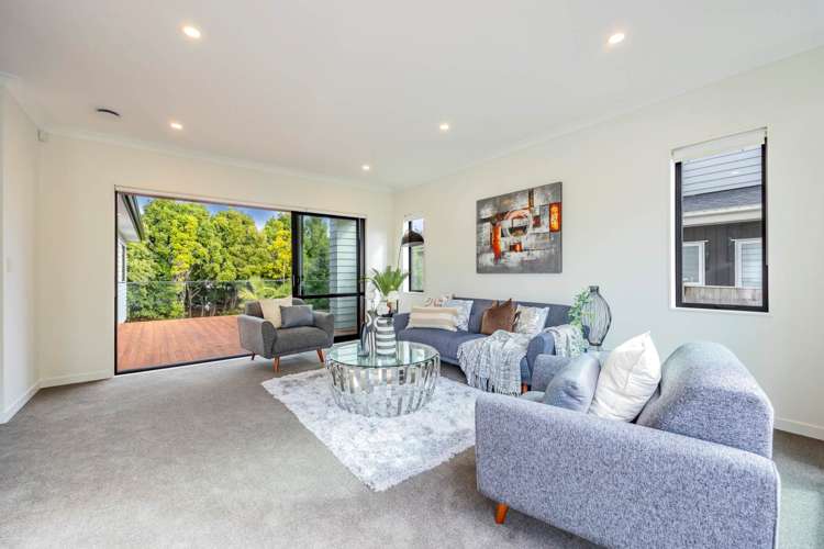 14 Newport Place Forrest Hill_25