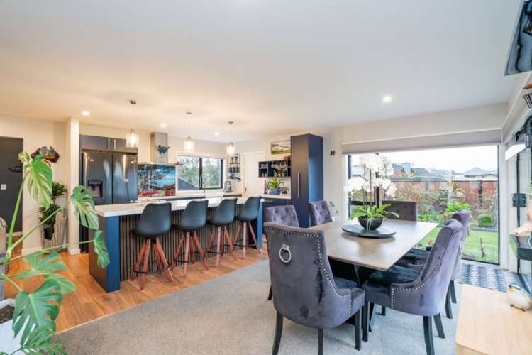 77 Richfield Drive Waikiwi_7