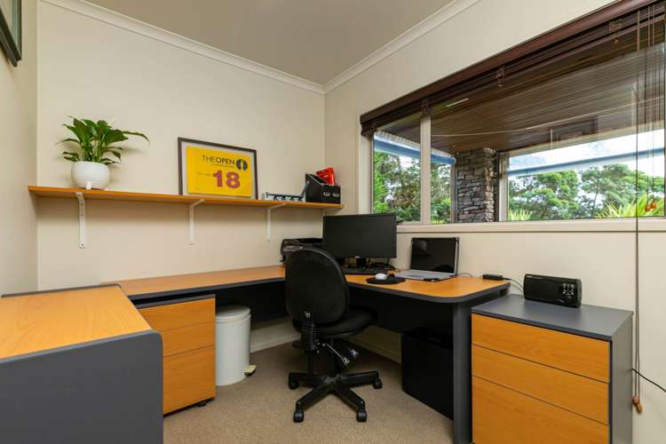 9 Dressage Lane Greenhithe_9