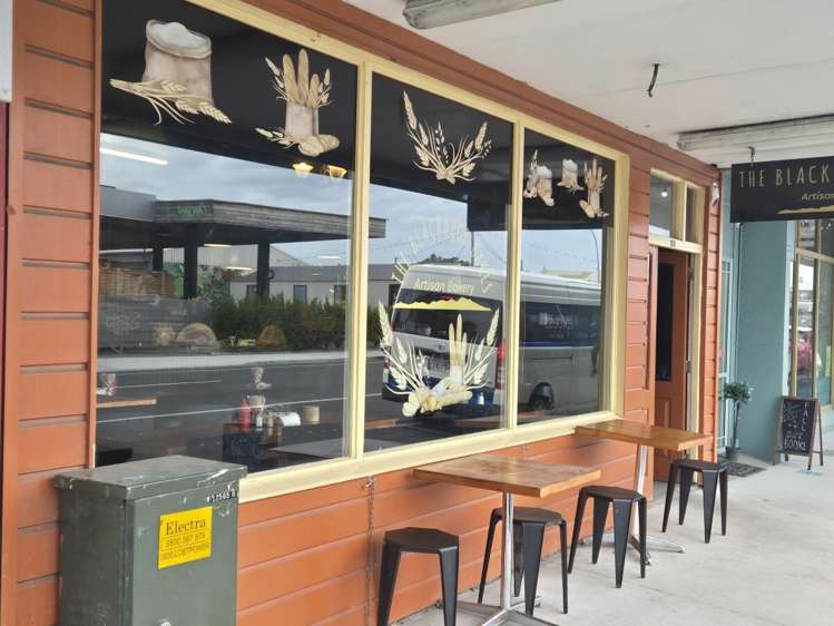 218 Main Highway Otaki_5