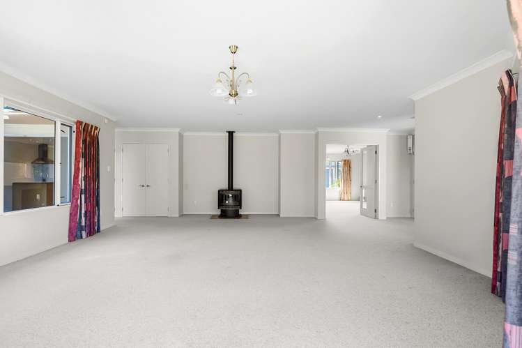 9 Birchwood Lane Hilltop_8