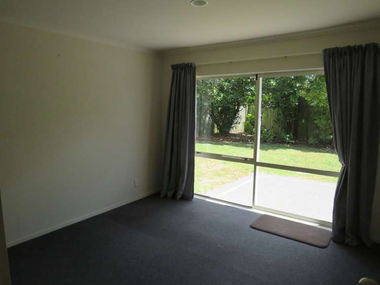 62 Blackwood Drive Wattle Downs_3