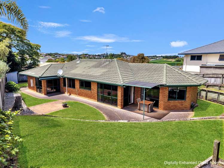 13 Guernsey Place Grandview Heights_29