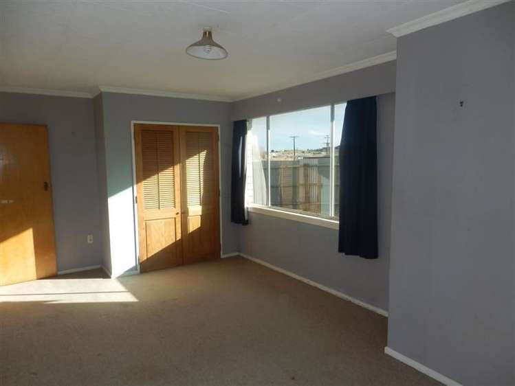 40 Mccaughan Street Winton Surrounds_12