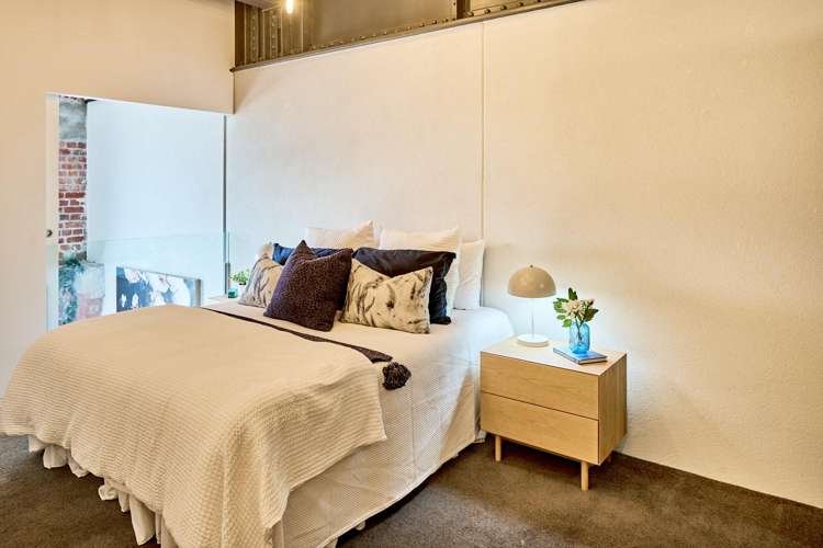 2.09/28 Waterloo Quay Pipitea_10