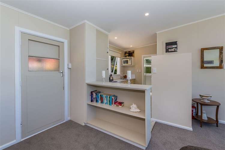 8 Lukes Road Little Akaloa_14