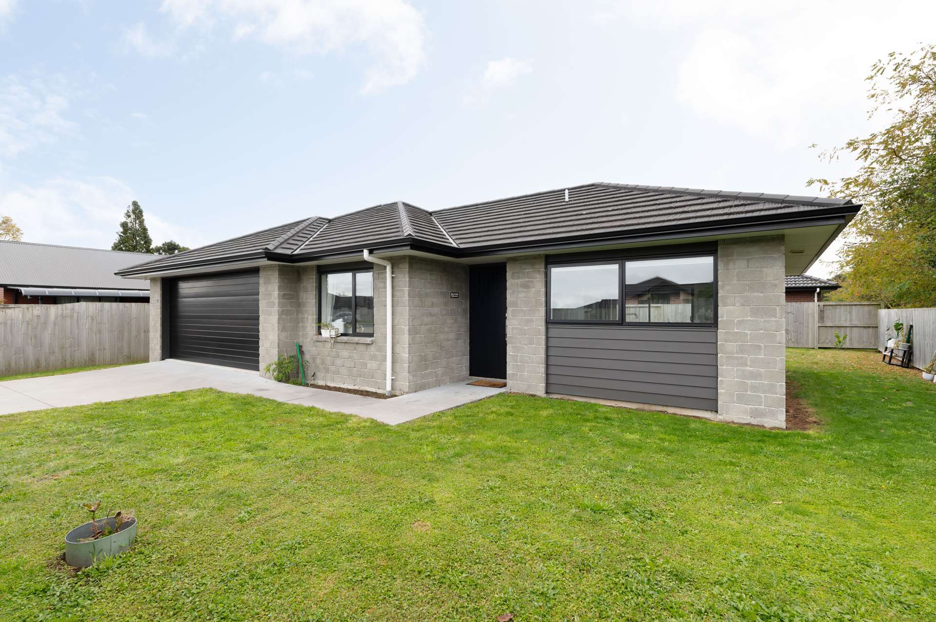 239e Dixon Road Fitzroy_0