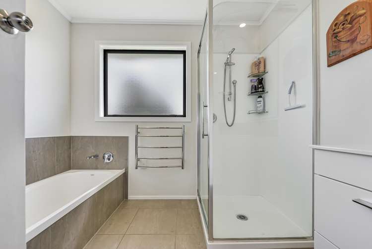 17 Hendon Road Fairview Downs_10